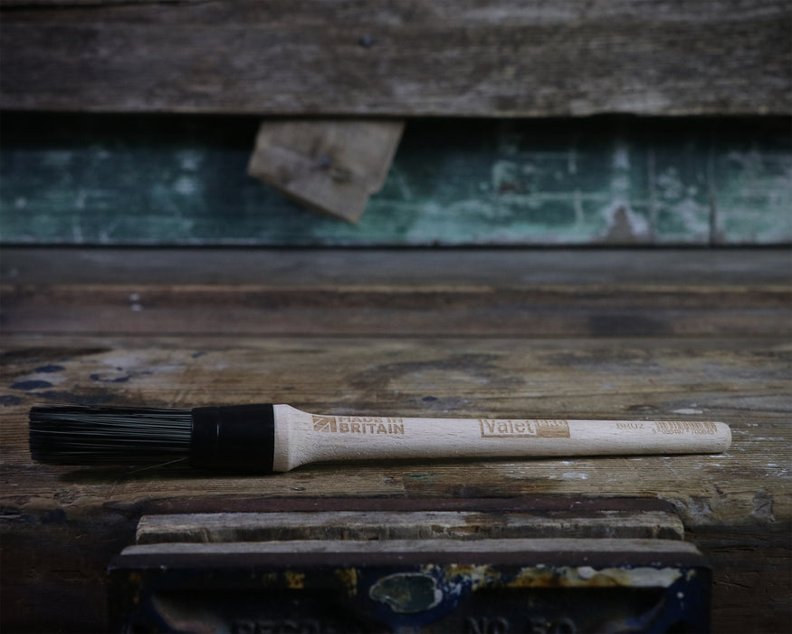 ValetPRO Small Wooden Handle Dash Brush