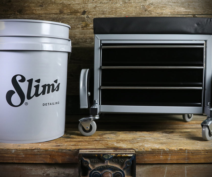 Slim's Detailing Handy Seat with 3-Drawer Storage