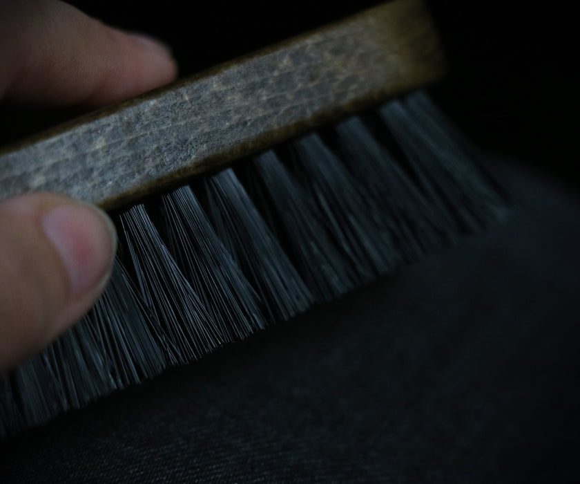 Gtechniq Leather & Interior Brush