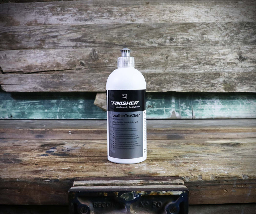 Koch-Chemie THE FINISHER LeatherTexClean (500ml)