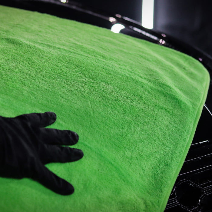 CARPRO Fat Boa Green Microfibre Drying Towel (Large)
