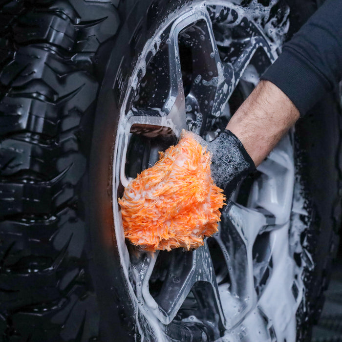 CARPRO FingerPrint Precision Mini Wheel Mitt