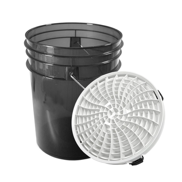 Grit Guard Bucket + Detail Guardz Dirtlock