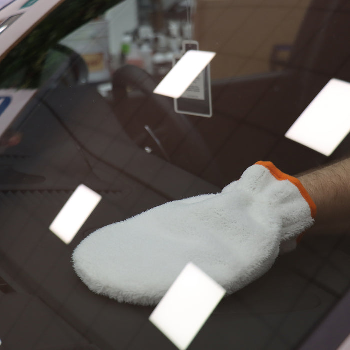 CARPRO InnerScrub Detailing Glove