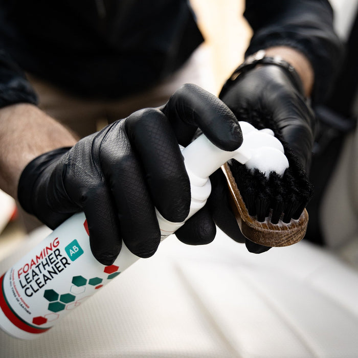 Gtechniq L2 Foaming Leather Cleaner (200ml)